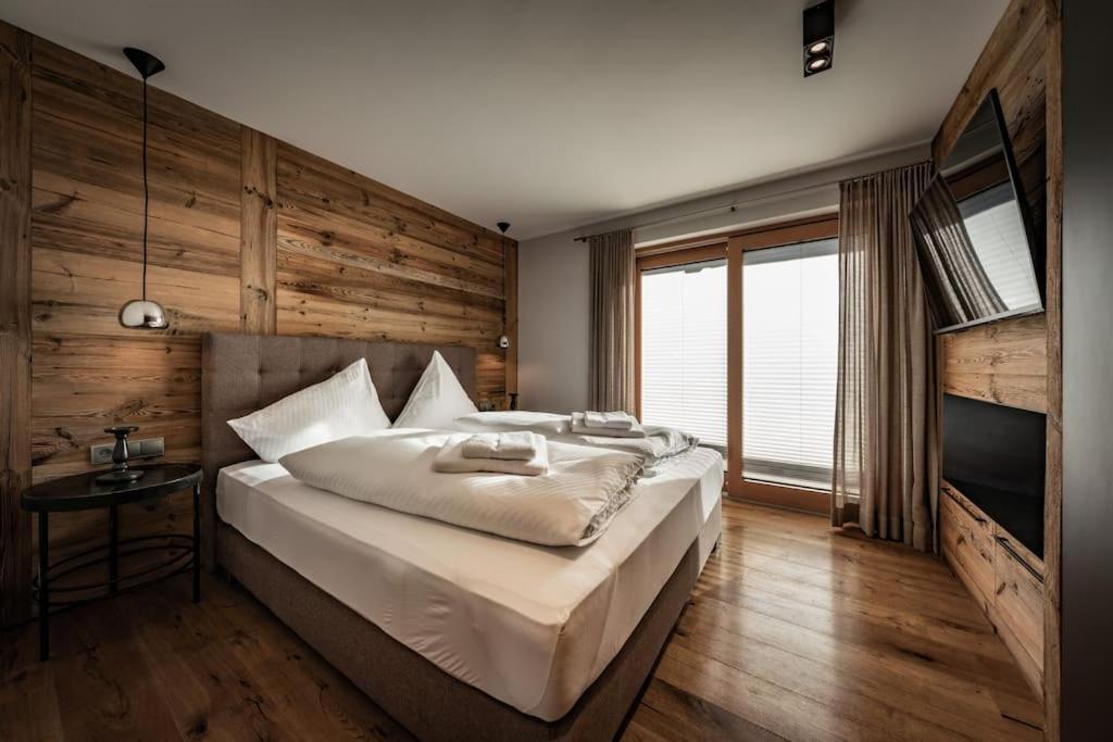 Cozy Loft In The Alps Of Zillertal Lägenhet Schwendau Exteriör bild